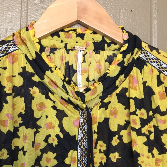 Free People love letter floral oversized top/tunic - Picture 5 of 9